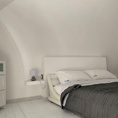 Little Dreams Apartment Trani Exterior photo