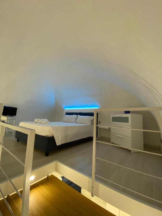 Little Dreams Apartment Trani Exterior photo